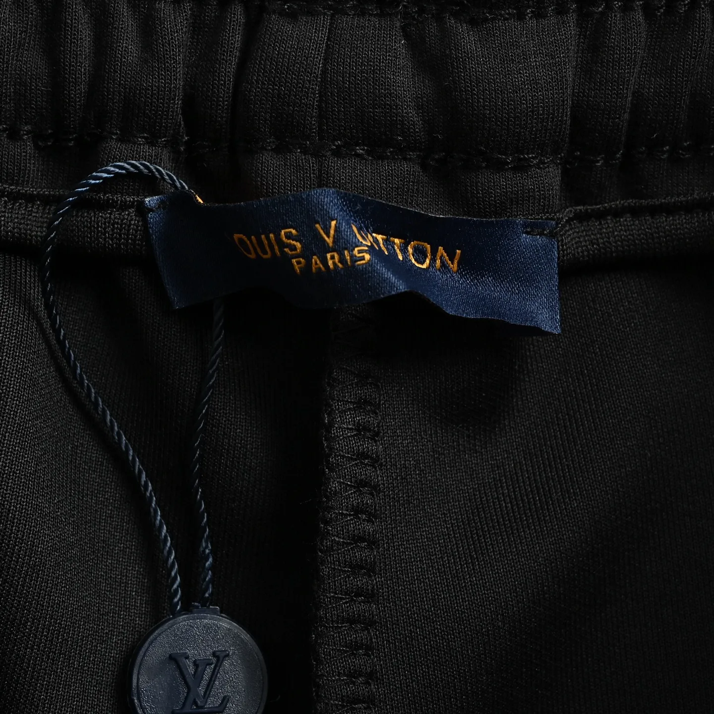 Louis Vuitton/Louis Vuitton hem dark pattern half-length presbyopic embroidered shorts